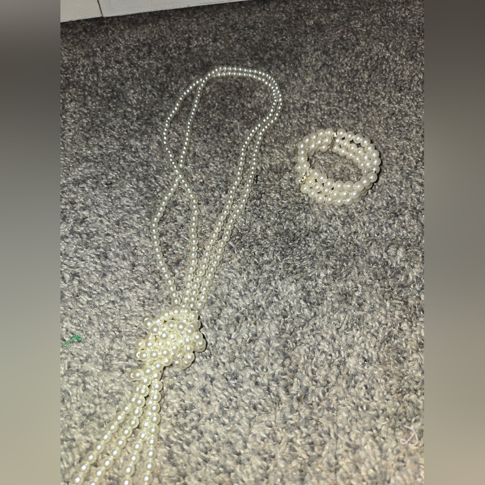 Elegant Faux Pearl Knoted Necklace and Bracelet Set, Rhinestone Details